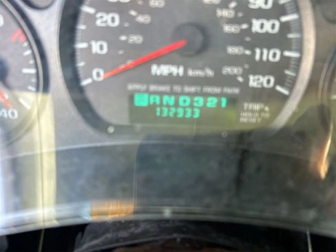 Used 2004 Chevrolet Impala LS w/ Preferred Equipment Group FWD image 3