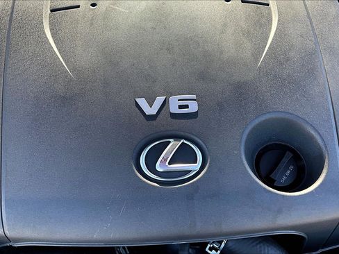 Used 2011 Lexus IS 250 AWD w/ Luxury Plus Value Edition image 33