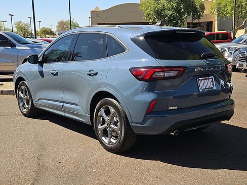 Used 2023 Ford Escape ST-Line w/ Tech Pack #1 FWD image 8