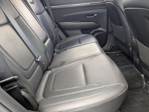 Used 2022 Hyundai Tucson SEL w/ Convenience + Premium Package FWD image 18