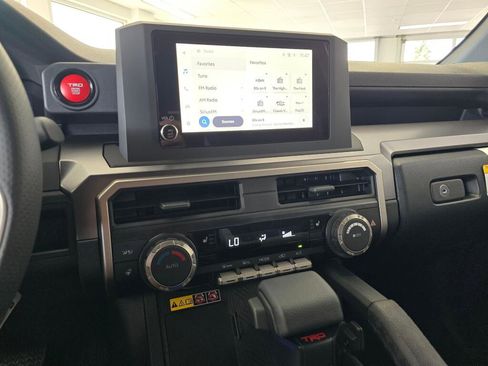 New 2026 Toyota 4Runner TRD Off-Road AWD/4WD image 26