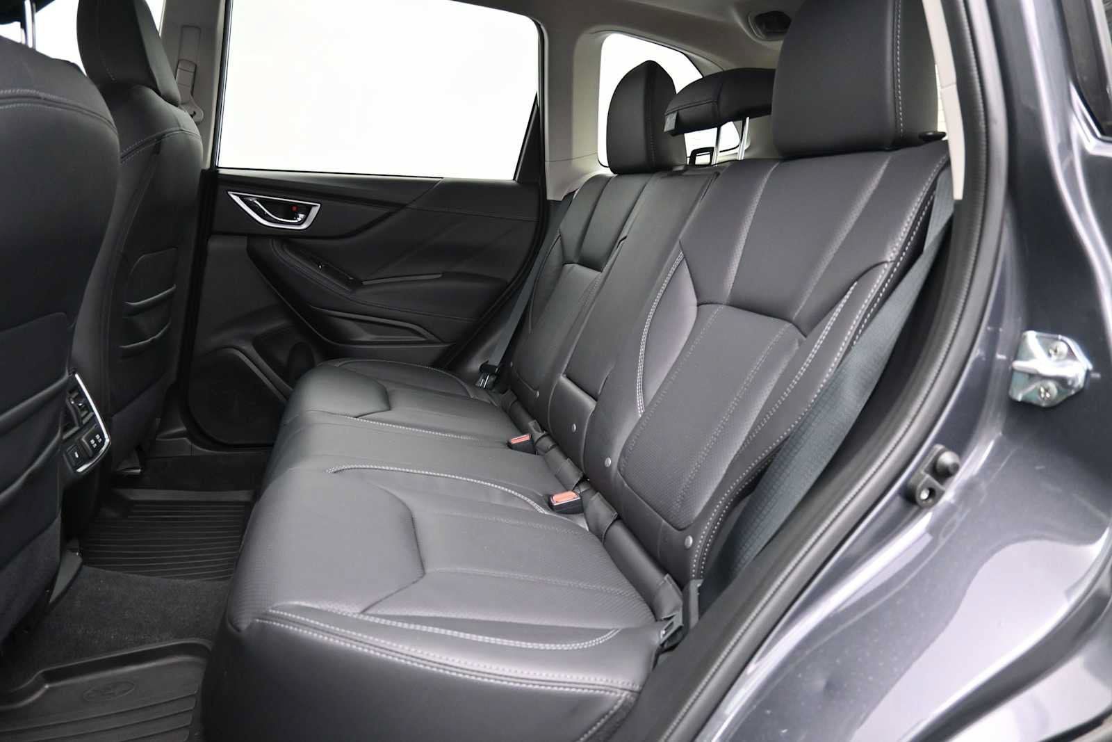Used 2024 Subaru Forester Touring AWD/4WD image 14