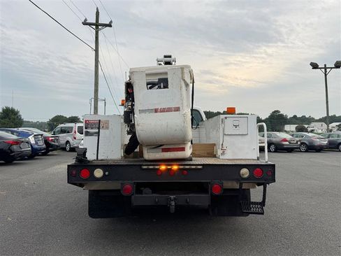 Used 2004 Ford F550 4x4 Regular Cab Super Duty image 7