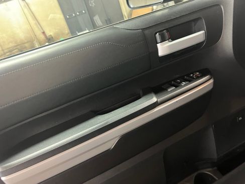 Used 2021 Toyota Tundra Limited w/ Limited Premium Package image 35
