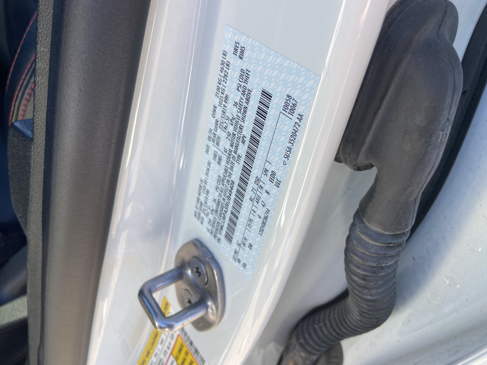 Certified 2024 Ford Escape ST-Line Elite w/ Premium Technology Package AWD/4WD image 43