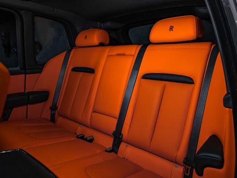 Used 2026 Rolls-Royce Cullinan AWD/4WD image 42