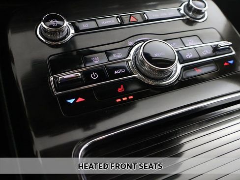 Used 2022 Lincoln Nautilus AWD image 5