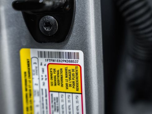 Certified 2023 Ford F150 Lariat w/ Equipment Group 502A High image 51