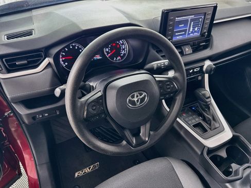 Used 2019 Toyota RAV4 LE w/ All Weather Liner Package AWD/4WD image 21