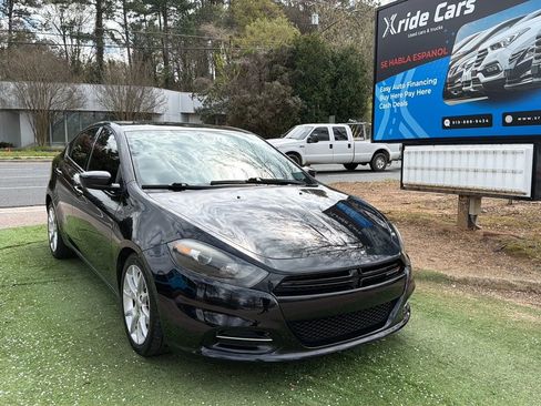 Used 2014 Dodge Dart SXT image 2