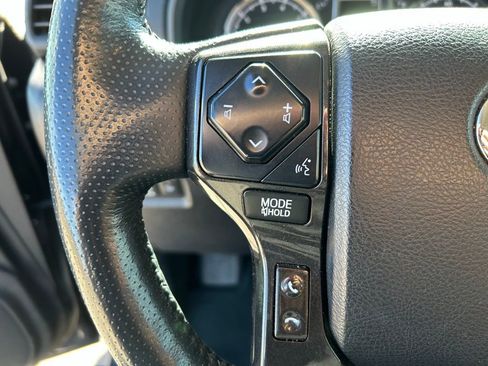 Used 2024 Toyota 4Runner TRD Off-Road Premium AWD/4WD image 13