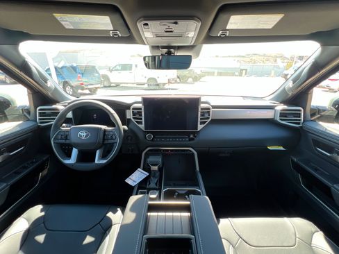 New 2026 Toyota Tundra Limited image 9