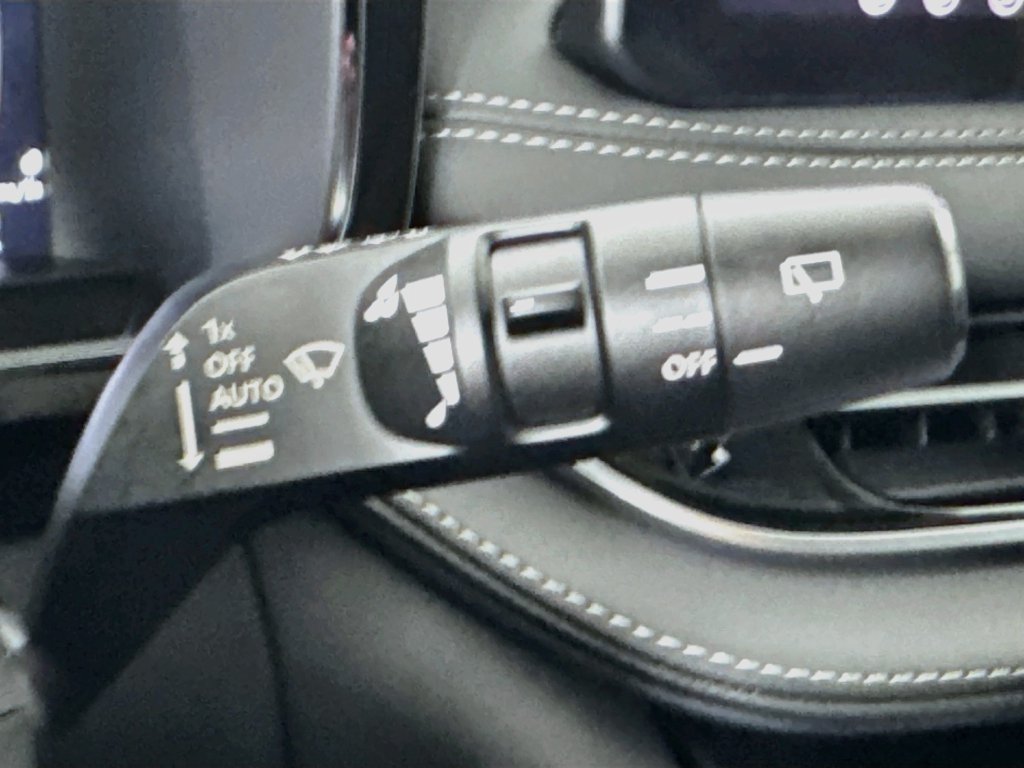 Certified 2027 INFINITI QX60 Luxe w/ Cargo Package FWD image 16
