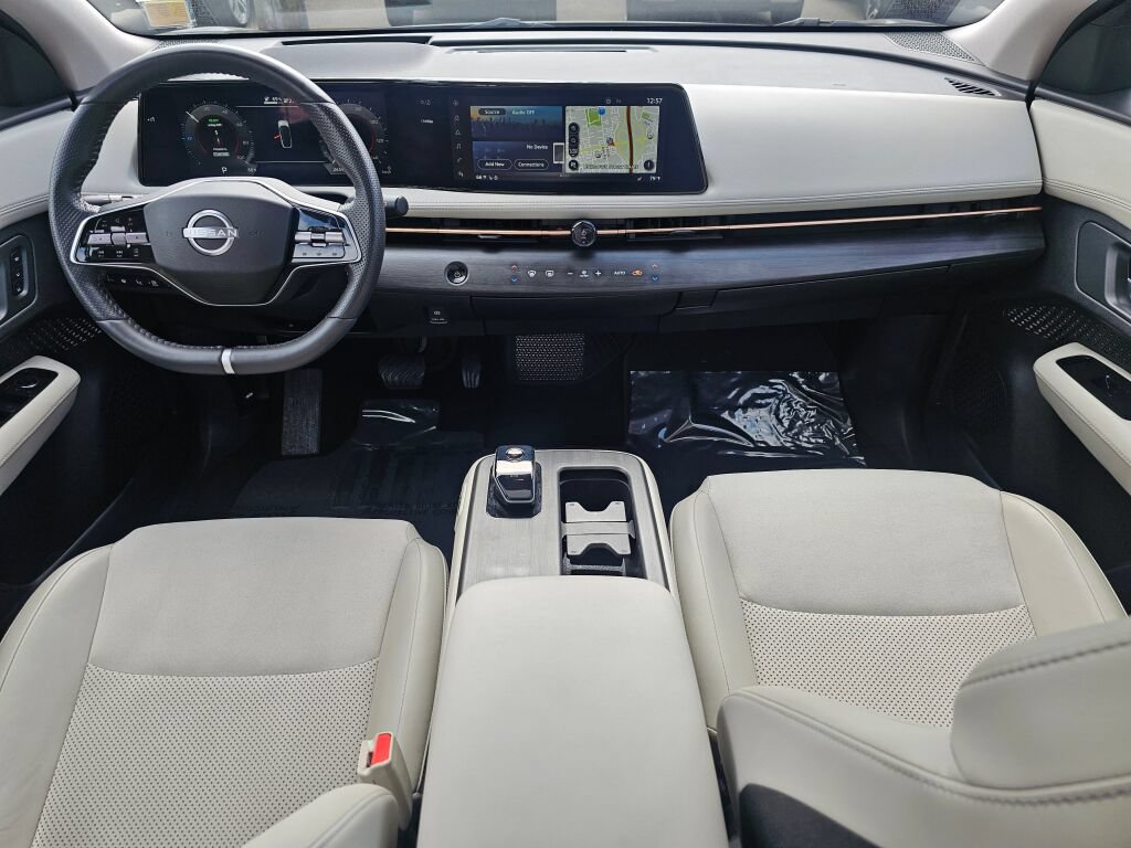 Used 2024 Nissan Ariya AWD image 9