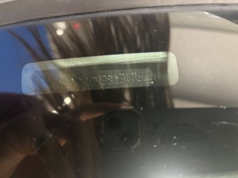 Used 2014 Ford F150 Lariat w/ Lariat Chrome Package image 22