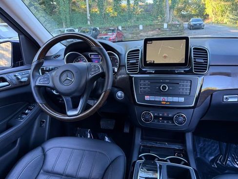 Used 2016 Mercedes-Benz GLE 300d 4MATIC image 17