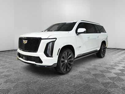 Used 2025 Cadillac Escalade ESV V