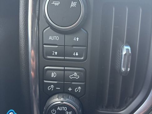 Used 2019 Chevrolet Silverado 1500 RST image 24