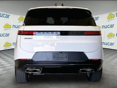 Used 2025 Land Rover Range Rover Sport SE AWD/4WD image 5