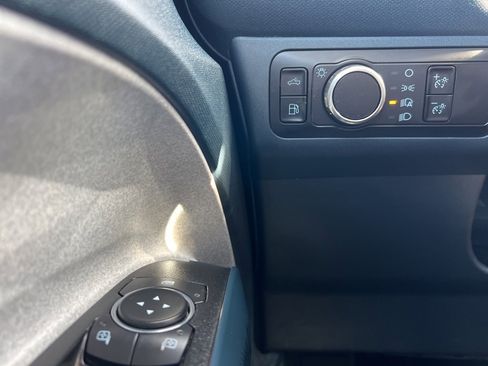 Used 2024 Ford Maverick XLT image 23