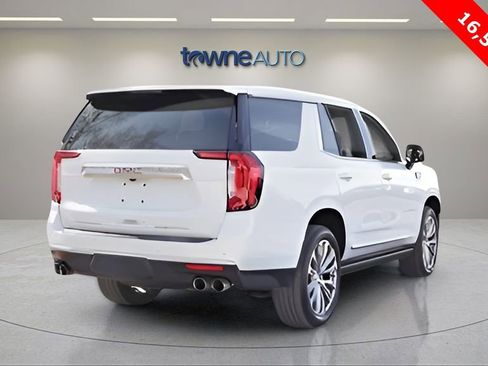 Used 2024 GMC Yukon Denali image 9