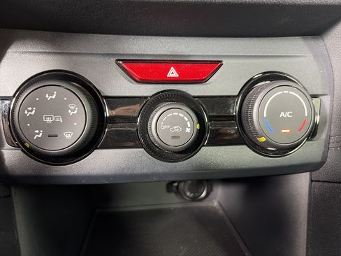 Used 2019 Subaru Impreza 2.0i Premium AWD/4WD image 21