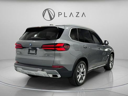New 2026 BMW X5 xDrive50e image 6