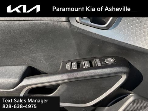 Used 2024 Kia Soul LX w/ Option Group 015 image 22