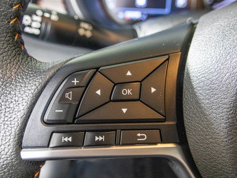 Used 2023 Nissan Kicks SR FWD image 30