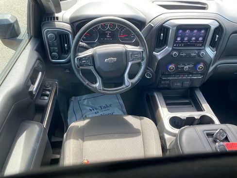 Used 2020 Chevrolet Silverado 1500 RST AWD/4WD image 10