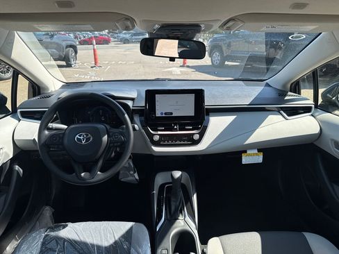 New 2026 Toyota Corolla LE FWD image 11