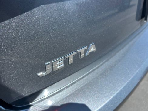 Used 2019 Volkswagen Jetta SE FWD image 22