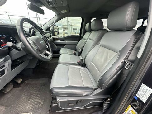 Used 2022 Ford F150 Lariat w/ Trailer Tow Package image 13