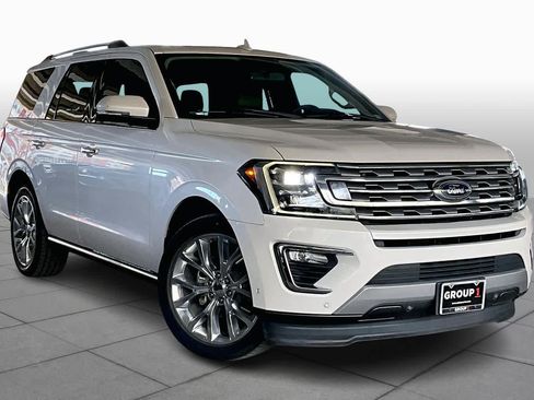 Used 2019 Ford Expedition Limited w/ Equipment Group 302A RWD image 2