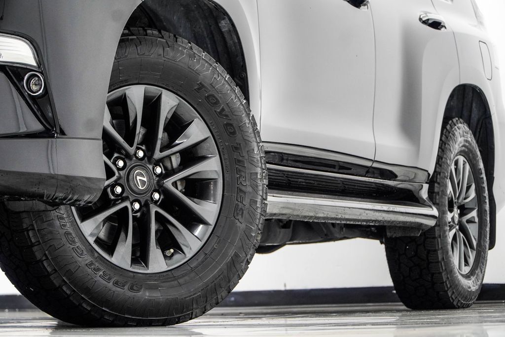 Used 2023 Lexus GX 460 Premium AWD/4WD image 4
