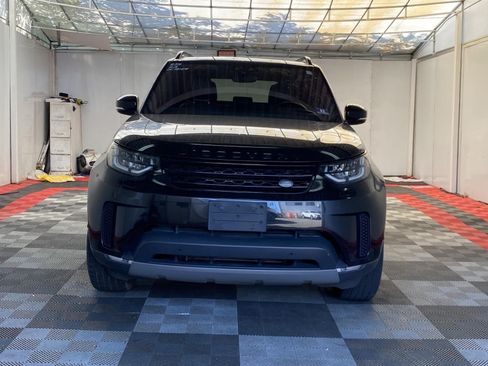Used 2019 Land Rover Discovery HSE AWD/4WD image 2