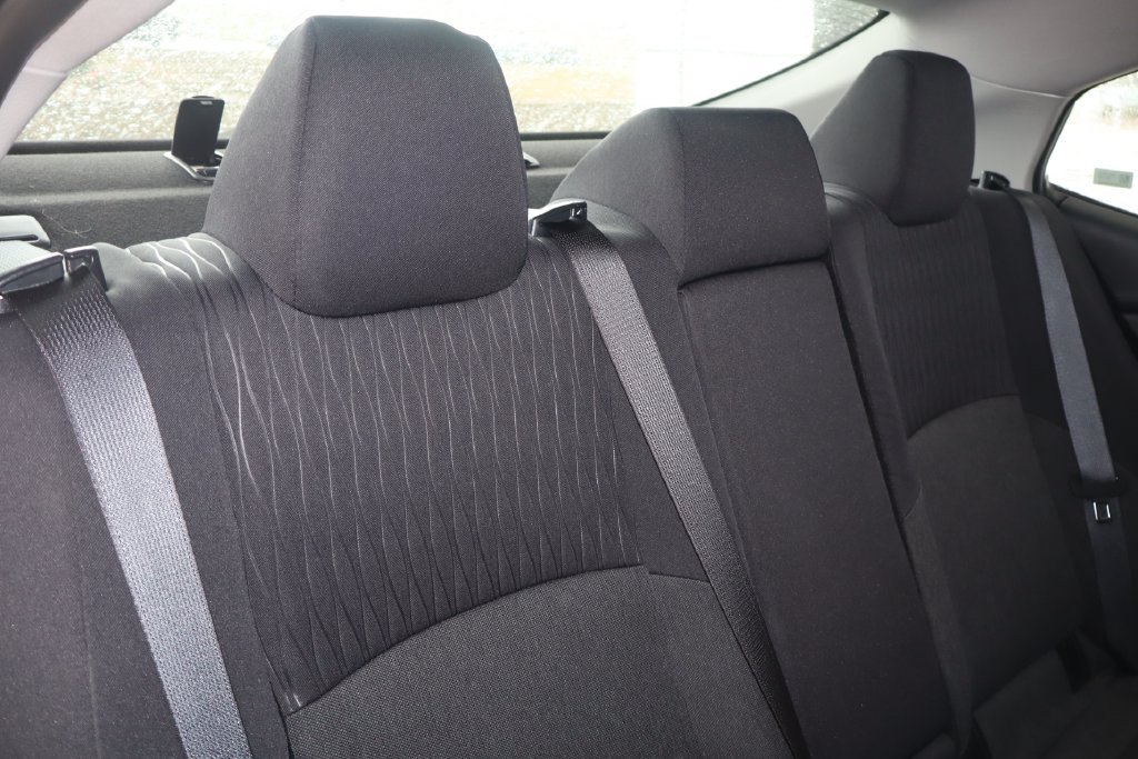 Used 2026 Toyota Camry LE FWD image 39