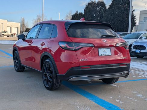 Certified 2024 Honda HR-V Sport image 9