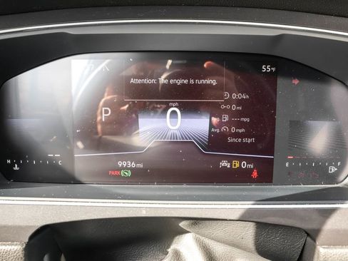 Certified 2024 Volkswagen Tiguan SE image 21