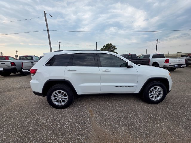 Used 2020 Jeep Grand Cherokee Laredo w/ Security & Convenience Group AWD/4WD image 8