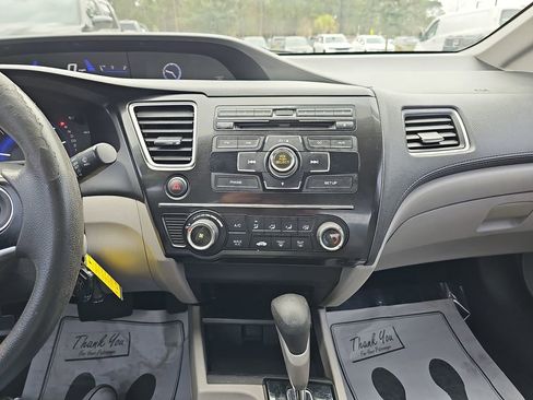 Used 2013 Honda Civic LX image 25