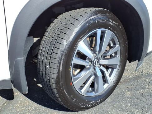 Certified 2024 Nissan Pathfinder SL AWD/4WD image 8