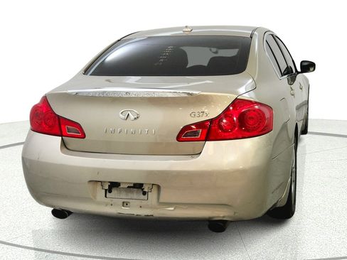 Used 2009 INFINITI G37 x Sedan w/ Premium Pkg AWD/4WD image 6