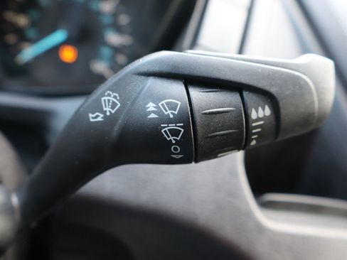 Used 2017 Ford Transit 350 XLT image 32