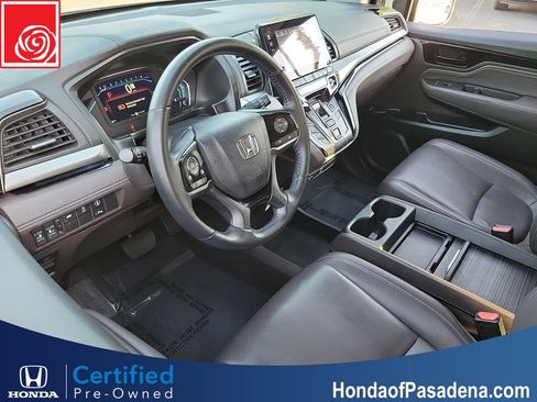 Certified 2023 Honda Odyssey Touring image 9