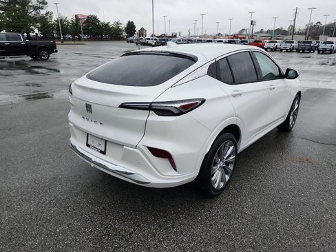 Used 2026 Buick Envista Avenir FWD image 3