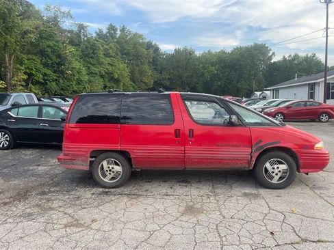 Used 1994 Pontiac Trans Sport SE FWD image 4