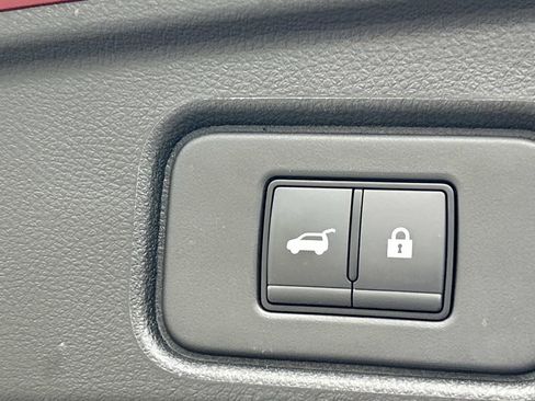Certified 2025 Nissan Pathfinder Rock Creek AWD/4WD image 15