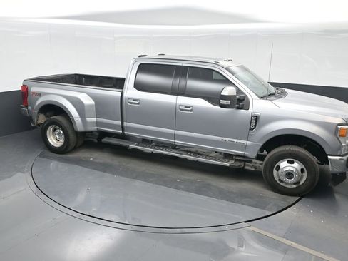 Used 2021 Ford F350 Lariat w/ Lariat Value Package image 23