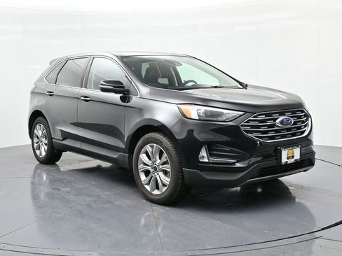 Used 2024 Ford Edge Titanium AWD/4WD image 4